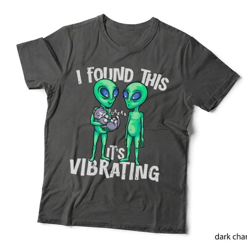 Alien holding cat - alien, t-shirt